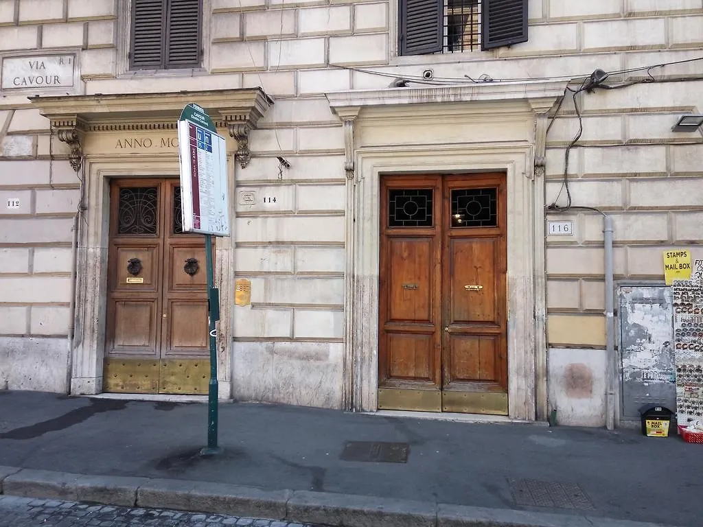 Holiday home Roman Apartment In Via Cavour Italy
